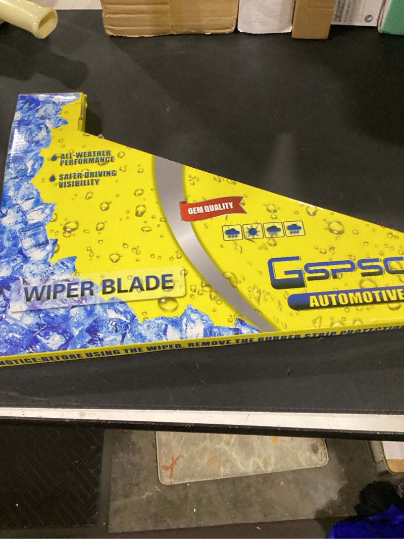 Condition photo showing New/Like New for gspscn oem quality 24''+18'' premium original replacement windshield wiper blades,quiet and durable stable high performance all-season auto wiper blades for j hook (pack of 2) 24"+18" (pair for front wiper blades)