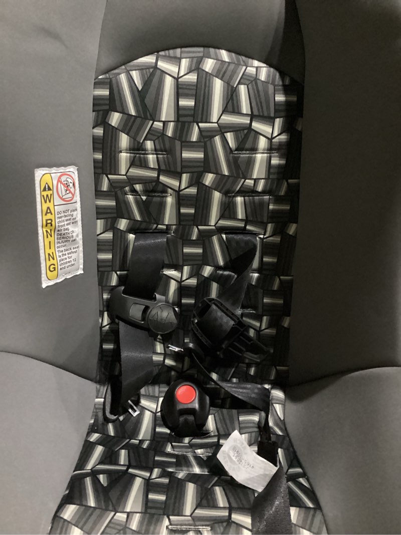 Condition photo showing Good Condition for graco slimfit 3-in-1 convertible car seat, ultra-space-saving design, jarret, suitable for rear and forward-facing, highback booster seat with 10-position headrest