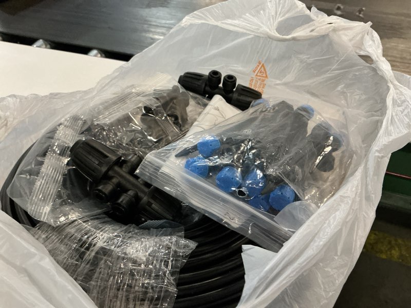 Condition photo showing Good Condition for mixc 230ft quick-connect drip irrigation system kit, automatic garden watering system with 1/4" & 1/2" fast-lock tubing - adjustable nozzles & sprinklers for garden, greenhouse, lawn, potted plants 33ft main tube+197ft 1/4'' tube