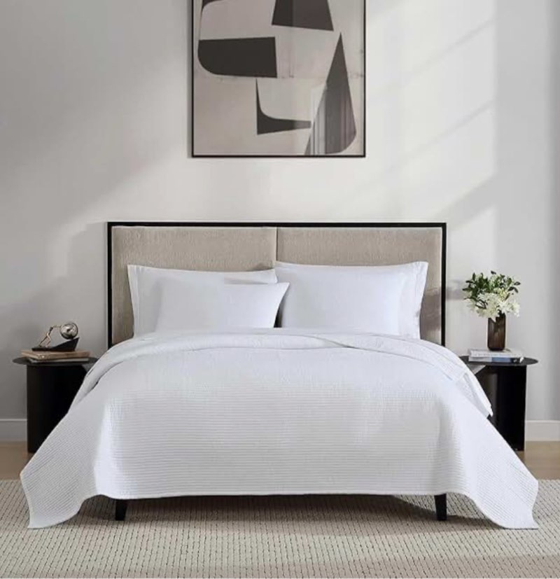 Vera Wang Cotton Voile Solid White Quilt Set