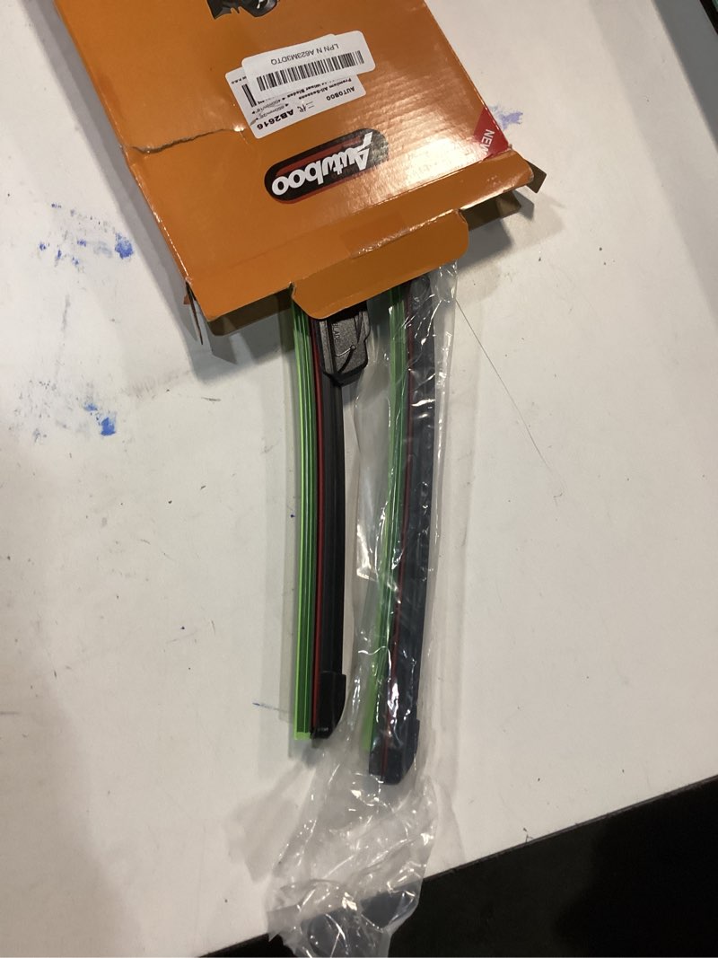 Condition photo showing Good Condition for AUTOBOO 26" and 16" Windshield Wipers Blades (Pack Of 2),OEM Quality Premium All-Seasons Wiper blades,Stable and Quiet Armor wiper blades 26" + 16"(Pair for Front Windshield)