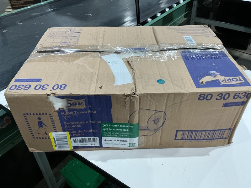 Condition photo showing Good Condition for tork roll hand towel white h80, premium, 6 rolls, 8030630