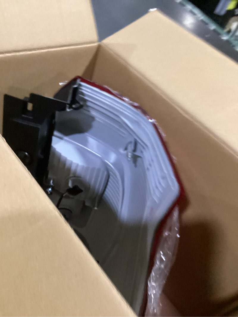 Condition photo showing Good Condition for kamdki right passenger side tail light fit for 2018 2019 2020 2021 ford expedition xlt/limited rear 