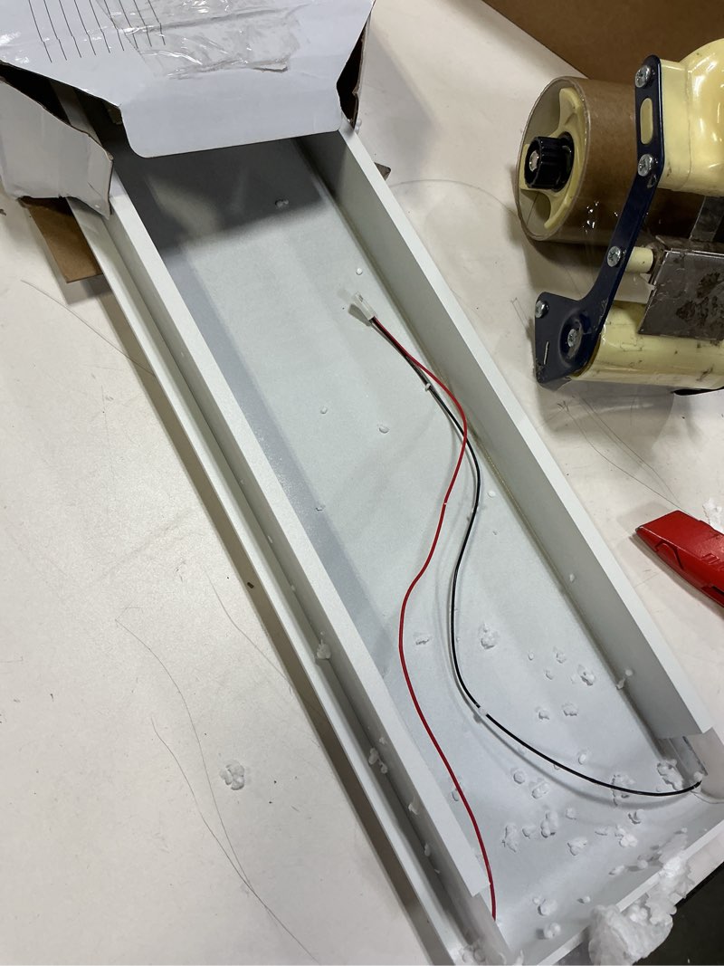 Condition photo showing Good Condition for Ralbay LED Modern Vanity Light 32.67"/30W Aluminum Up and Down Modern LED Vanity Lights for Bathroom White-Warm White 32.6 inch