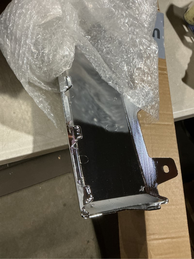 Condition photo showing Good Condition for front bumper skid plate chrome compatible with 2014 2015 chevy silverado 1500 2015 cadillac escalade replace 22944882 gm1087249