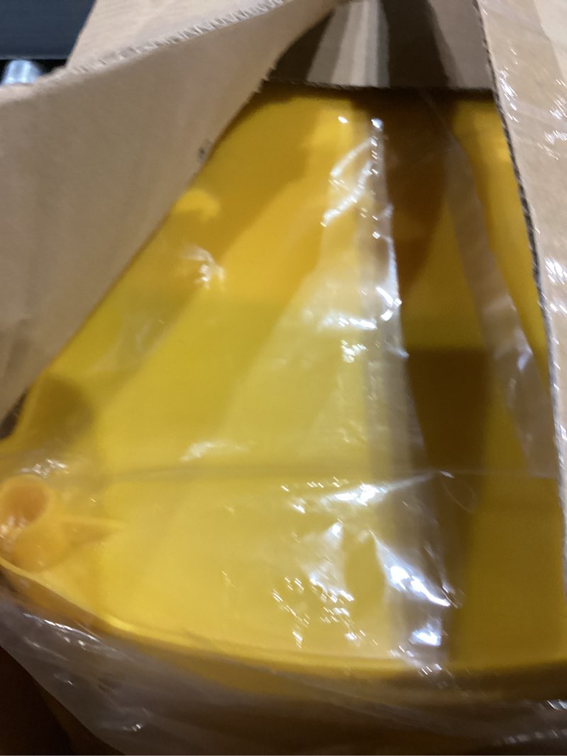 Condition photo showing Good Condition for mind reader mop and bucket set with wringer, mop included, 5.5 gallon cleaning system with wheels, upward press wringer, small mop compatible mop and mop bucket yellow