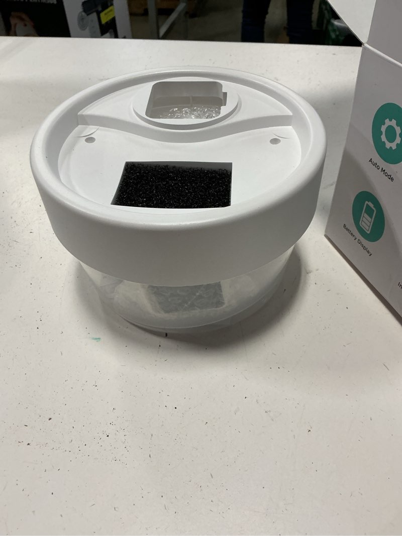 Condition photo showing Good Condition for charkool cat water fountain,rechargeable automatic pet fountain, sensitive sensor cat & dog water dispenser,white