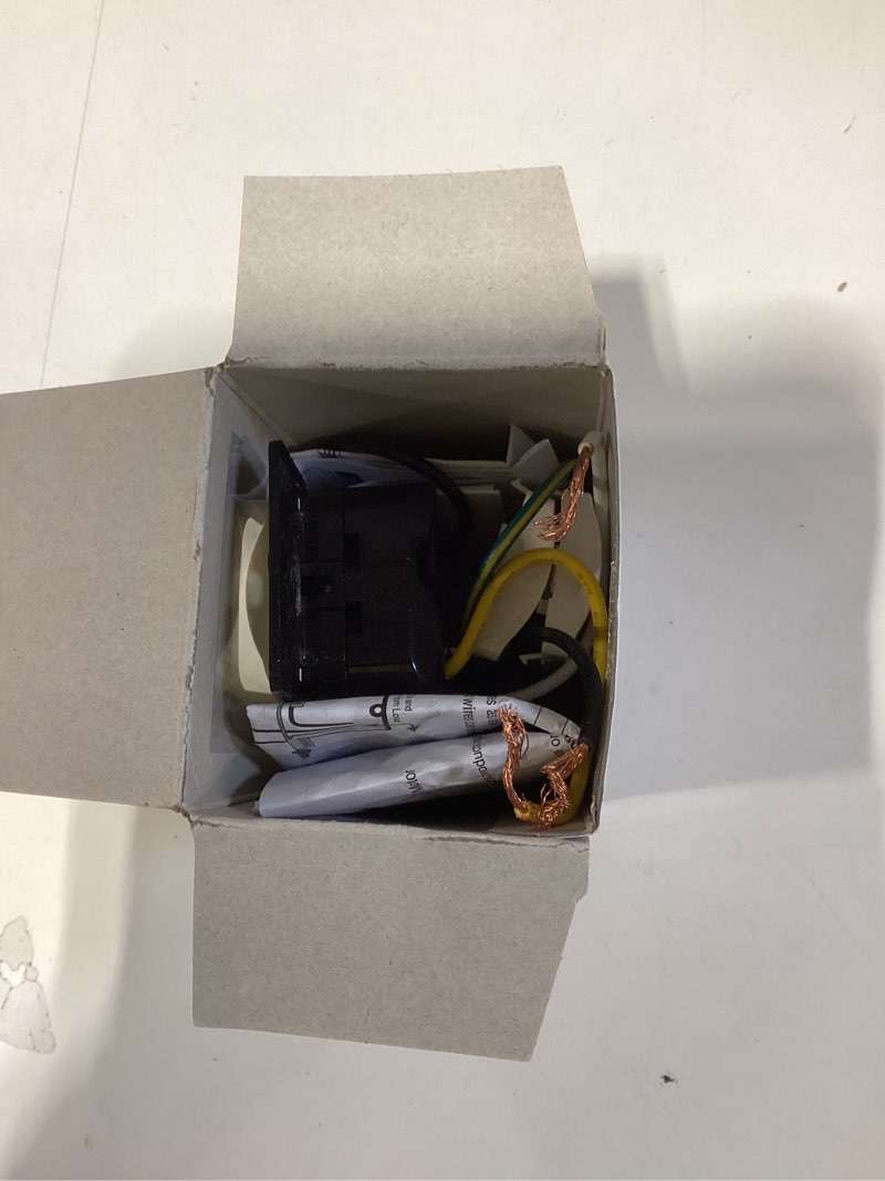 Condition photo showing Good Condition for leviton motion sensor light switch, motion activated, auto-on/auto-off or manual-on, 5a, no neutral wire required, single pole or 3-way, dos05-1lz, white/ivory/light almond