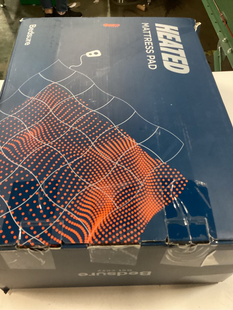 Condition photo showing New/Like New for bedsure heated mattress pad queen - bed warmer with memory & preheat function, 12-hour auto off & 10 heat settings, dual controllers, fast heating, coral fleece electric mattress pad queen, 60"x80" queen wave quilted