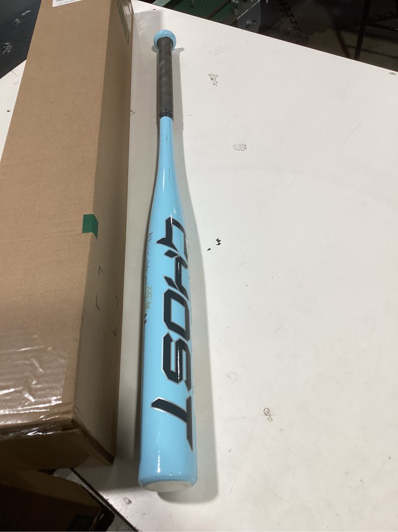 Condition photo showing Good Condition for light blue easton softball bat