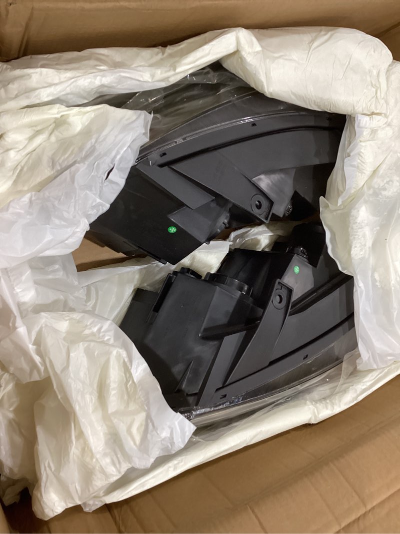 Condition photo showing As Is for dasbecan halogen headlight compatible with 2011-2013 kia sorento left & right side black housing clear lens headlamp assembly replaces# 921021u200 921011u200 ki2502143 ki2503143(left + right)