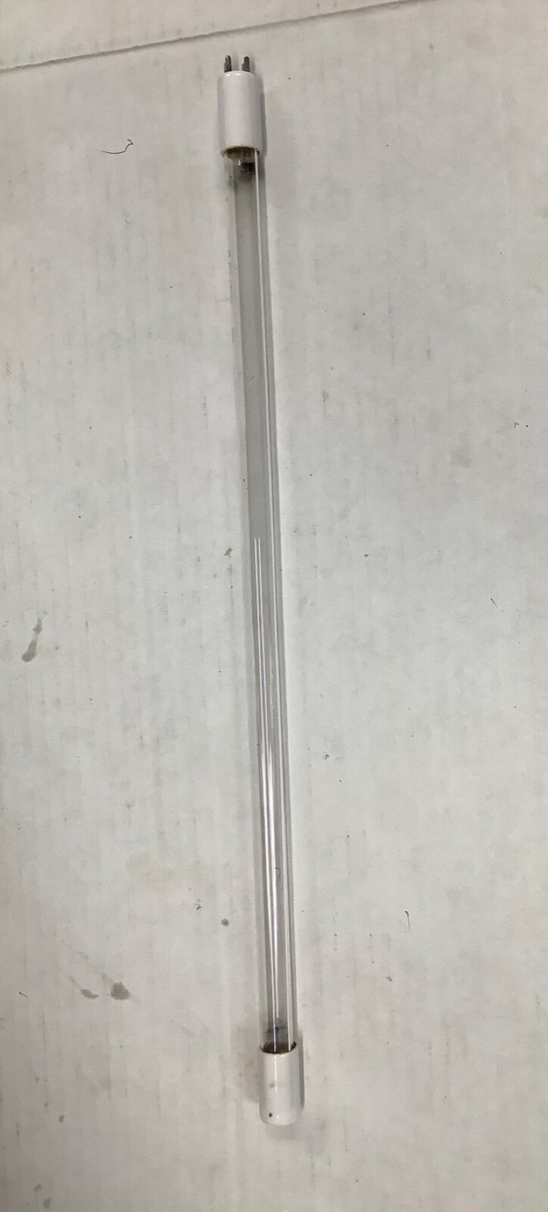 Emperor Aquatics Inc. 25W T5 UV Lamp for Fish Pond NOT TESTED