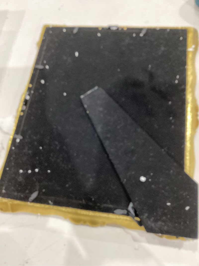 https://lotting-media.assets.bidfta.com/lotting_aee7bfc2-691b-4bed-b952-975dc10de2f4