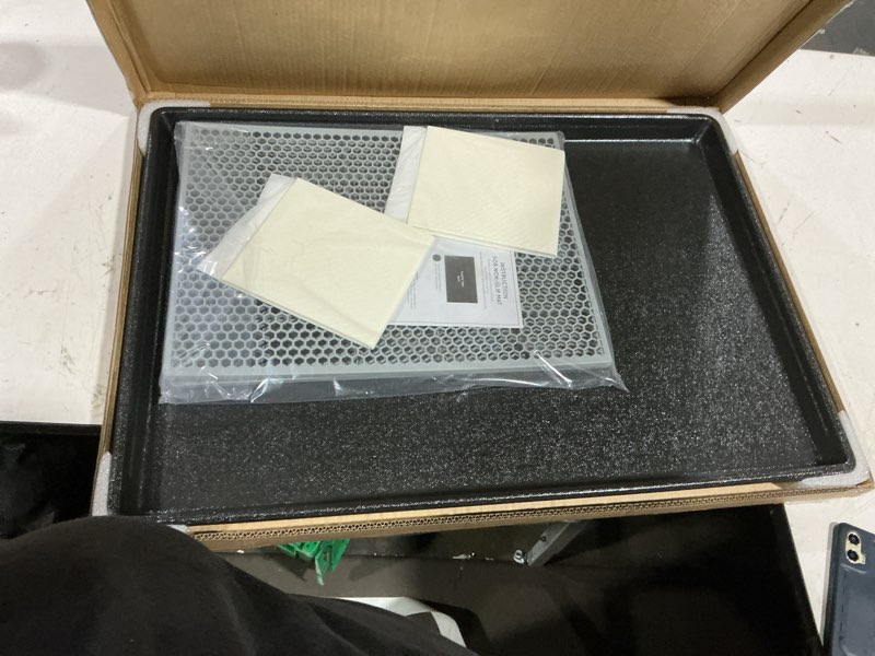 Condition photo showing Good Condition for hq4us dog pee pad holder tray with grate 34”×23”, large dog litter box toilet, puppy pee pad holder, less mess, dog potty indoor outdoor for balcony l - 34”×23” for 30-60lbs dog