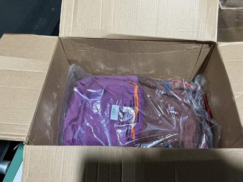 Condition photo showing New/Like New for cotopaxi chiquillo 26l backpack cada dia rusty/mauve rusty/mauve 26 l