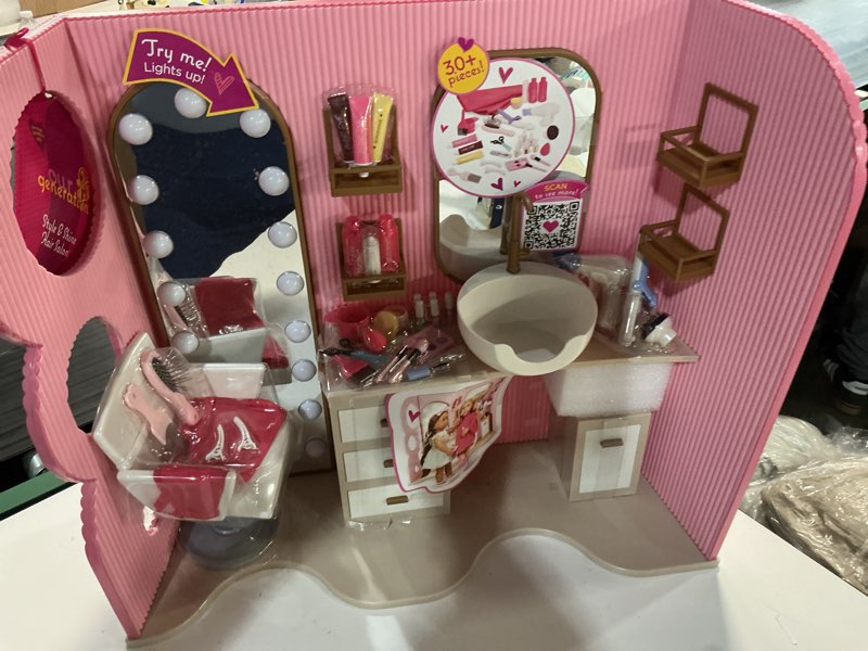 Condition photo showing Good Condition for our generation style & shine light-up hair salon playset & accessories for 18" dolls