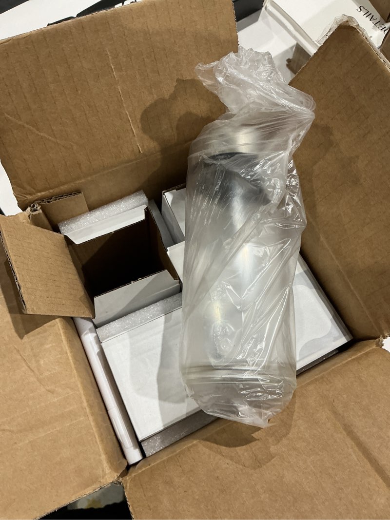 Condition photo showing Good Condition for 4 pack juice bottles with lids,12oz wide mouth glass bottles with stainless steel cap,reusable glass water bottle for juicing, smoothies, infused water,beverage storage,bpa free,leakproof