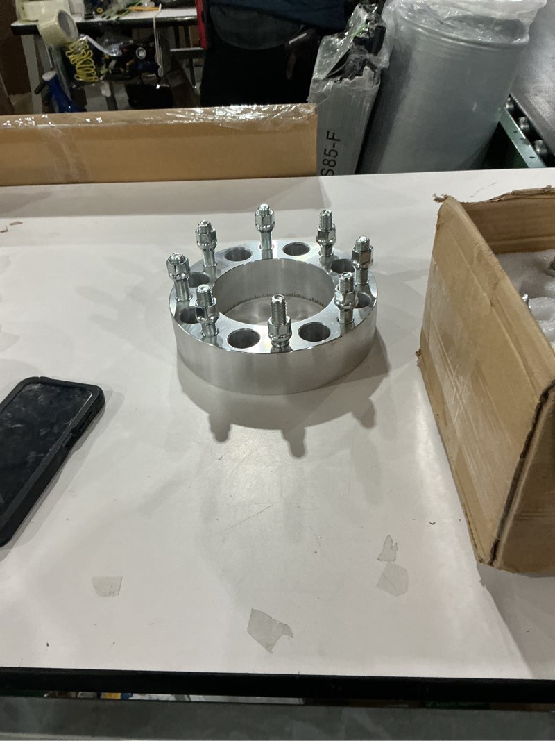 wheel hub unknown make/model