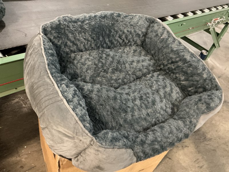 Condition photo showing As Is for JOEJOY Rectangle Dog Bed for Large Medium Small Dogs - Washable Orthopedic Sofa Bed, Soft Breathable Puppy & Pet Cuddler, Durable Calming Dog Bed with Anti-Slip Bottom, Multiple Sizes, Dark Grey M(25"x 21"x 8") Dark Grey