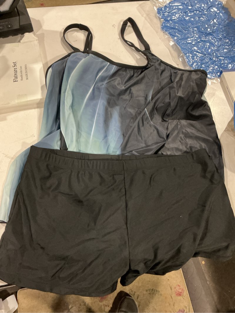 Condition photo showing Good Condition for urchics 2026 women two piece tankini swimsuit tummy control plus size long torso top and high waisted boyshorts bathing suits x-large green wave
