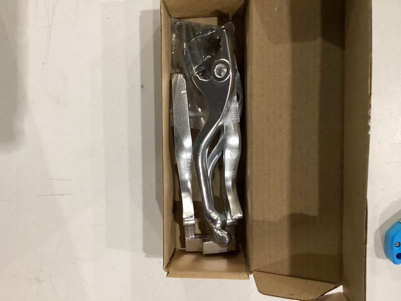 Condition photo showing Good Condition for 2 pairs silver brake levers compatible with tuttio soleil01 e-dirt bike | aluminum alloy, folding design, impact resistant, smooth brake control, off-road riding