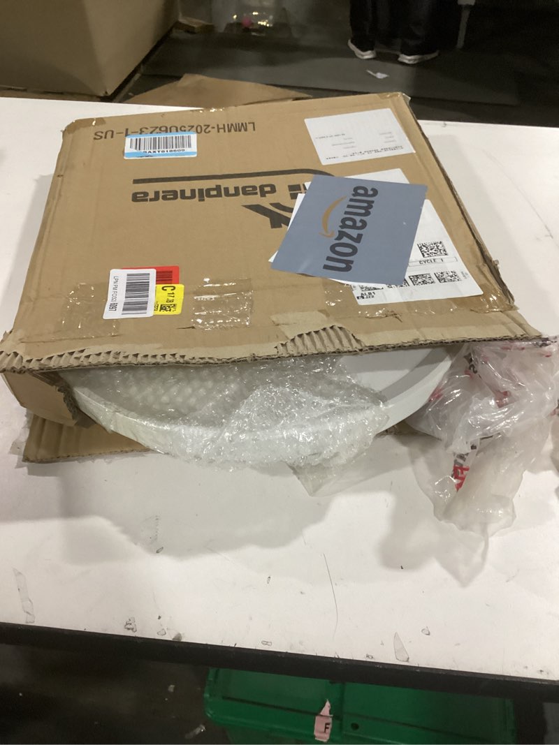 Condition photo showing Good Condition for danpinera Round Side Table, Metal Legged Accent Table with Wooden Tray, Small Round End Table for Living Room, Bedroom, Nursery, White & Gold White?gold