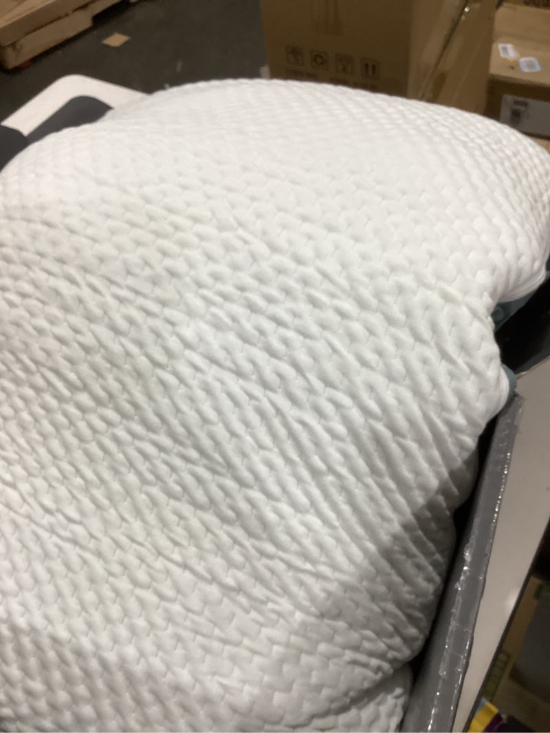 Condition photo showing Good Condition for Eli & Elm | Ultimate Side Sleeper Pillow with Adjustable Filler to Get The Perfect Contour Curved Pillow for A Neck Pain Relief Sleep - Removable Latex and Polyester Filling- 17" X 29"