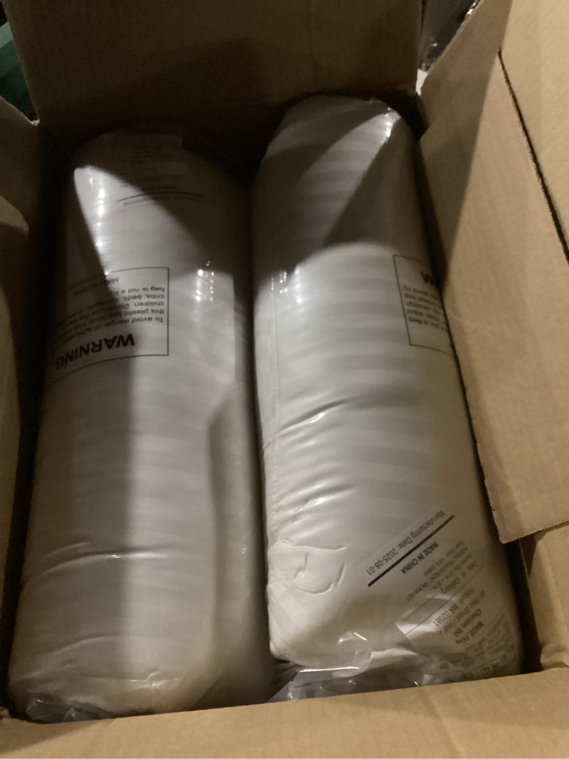 Condition photo showing New/Like New for Beckham Hotel Collection Bed Pillows Standard/Queen Size Set of 2 - Original Soft Down Alternative Pillow for Sleeping - Soft Support for Back, Stomach or Side Sleepers Queen / Standard White