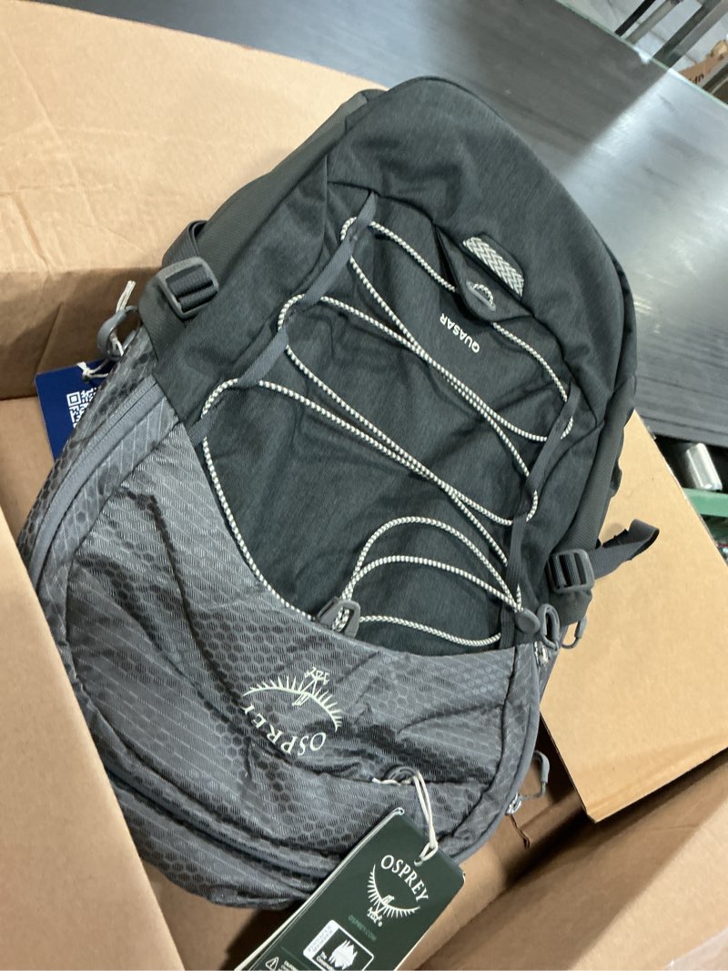Condition photo showing Good Condition for osprey quasar commuter backpack - slim everyday bag with laptop sleeve & bottle pockets for work & s