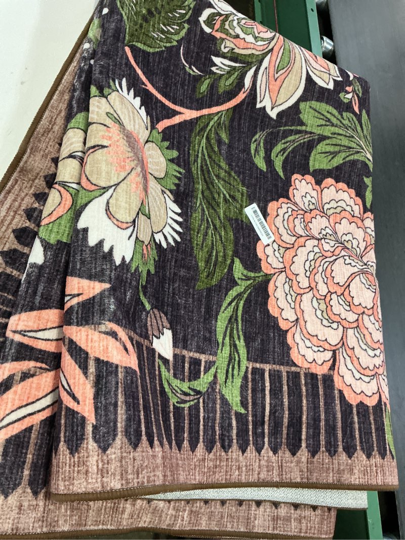 Condition photo showing Good Condition for garveehome plum pink floral christmas washable 5x7 rug for living room, black purple vintage boho cottage throw rugs low pile carpet for bedroom dining nursery rug deep blackened plum 5' x 7' (rectangular)