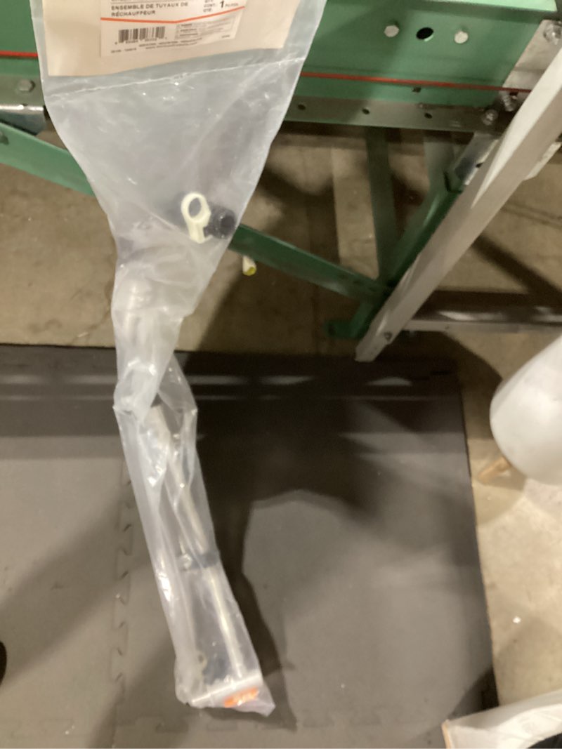Condition photo showing New/Like New for dorman 626-598"oe solutions" engine heater hose assembly
