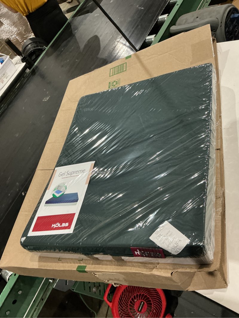Condition photo showing New/Like New for kölbs cushions gel supreme wheelchair seat cushion
