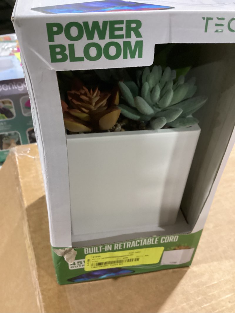 Condition photo showing Good Condition for tech2 power bloom charging decorative plant with built-in retractable usb-c cable
