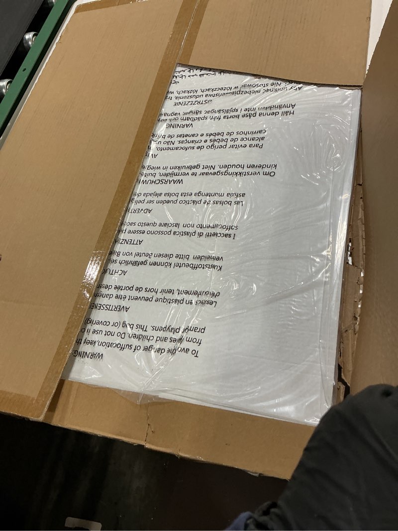 Condition photo showing Good Condition for Amazon Basics Sticky Easel Pads for Presentations, 25 x 30 Inch, White, 2 Count