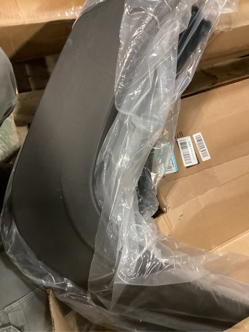 Condition photo showing Good Condition for Tyger Auto Fender Flare Compatible with 2007-2013 Chevy Silverado 1500 2500 3500HD (Not Fit 07 Classic) 6.5' & 8' Bed, Fine-Textured Black Paintable Factory Style 4pc | TG-FF6C4288 Black 6.5' & 8' Bed (similar product)