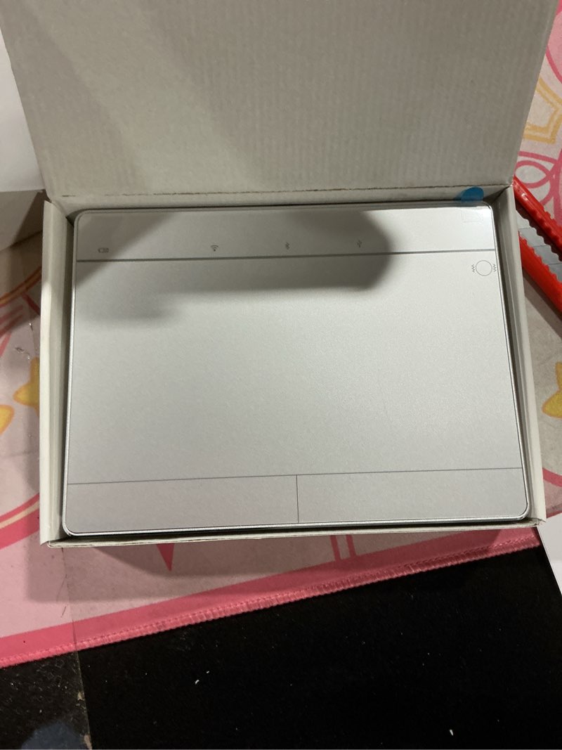 Condition photo showing Good Condition for (Similar to stock photo) Wireless Bluetooth Trackpad for Windows 10/11, Supports 3 Connection Modes, High-Precision Multi-Gesture Touchpad, Compatible with PC Laptop Computer