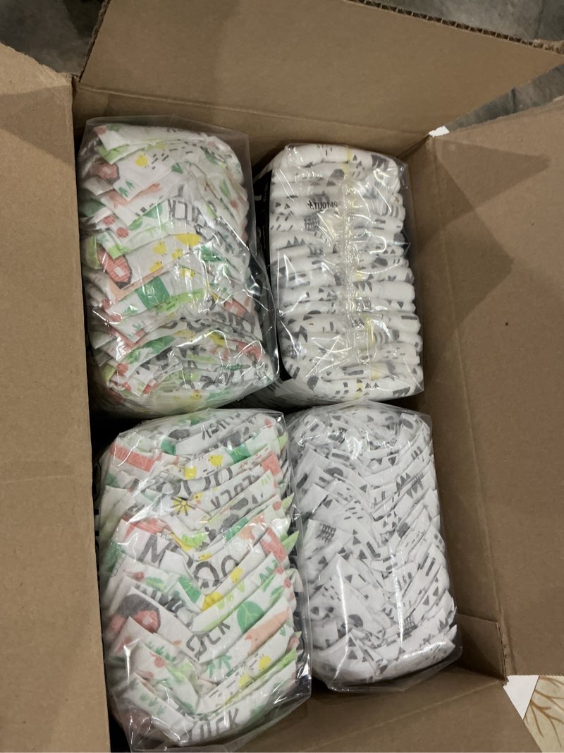 Condition photo showing Good Condition for the honest company comfort dry disposable diapers for sensitive skin, hypoallergenic, barnyard babies + pattern play, super club box, size 7, (41 lbs), 64 count size 7 (64 count) barnyard babies + pattern play