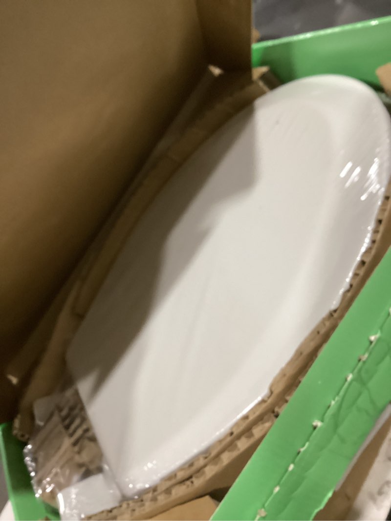 Condition photo showing Good Condition for wood toilet seat, slow close, high gloss finish, premium moulded wood, white, piklids (round)