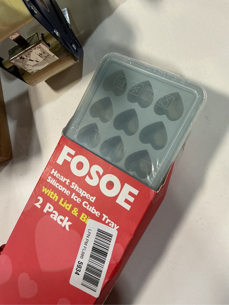 Condition photo showing New/Like New for 2 Pack Heart Shpaed Ice Cube Trays with Lids, 42 Holes Silicone Heart Ice Cube Molds for Whiskey, Cocktail, Fun Shapes Ice Cubes, Chocolate, Candle, Candy, Jelly, Jello - with Lids Bins Blue+Pink - with Lids Bins