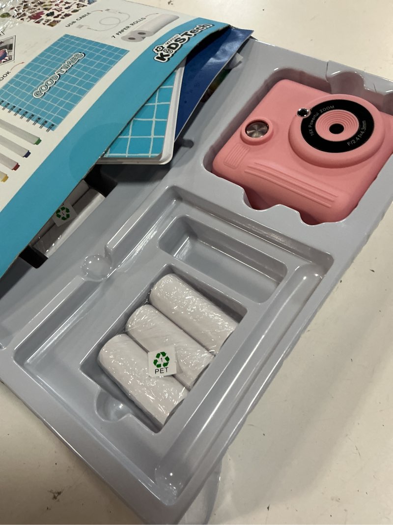 Condition photo showing Good Condition for vivitar instant camera scrapbooking holiday bundle- pink