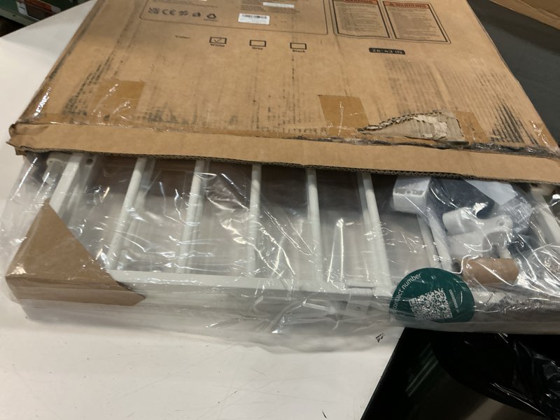 Condition photo showing Good Condition for Babelio Baby Gate for Stairs & Doorways, 26-43" W 34" H Extra Tall| No Bottom Bar| Easy Installation| One-handed Operation| Auto-close| Hardware Mount (Drill Needed) Safety Dog/Pet Gate Indoor (White) White - B17 34" H, 26-43" W-Standard