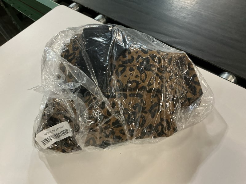 Condition photo showing Good Condition for misswisdom baby carrier newborn to toddler, adjustable toddler carrier, baby holder carrier, kangaroo infant carriers with widen shoulder straps, brown leopard brown leopard print