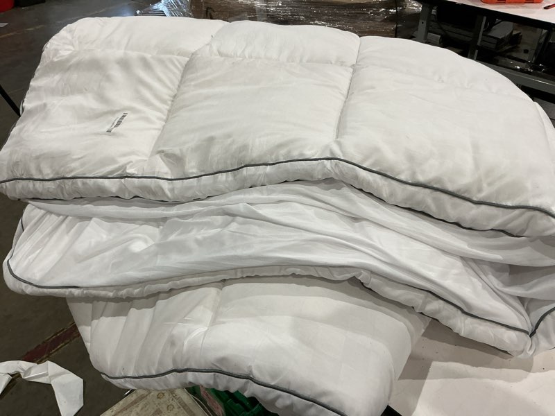 Condition photo showing As Is for samebed mattress topper queen,extra thick mattress pad cover for back pain,cooling mattress protector with 8-21 inch deep pocket,overfilled down alternative filling white queen