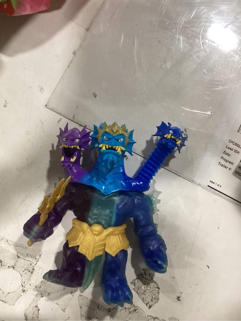 Condition photo showing Good Condition for heroes of goo jit zu deep goo sea king hydra figure with triple attack 3 in 1 goo power. plus light and sound battle action! modern