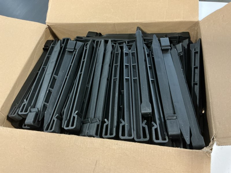 Condition photo showing Good Condition for jetec 200 pack plastic landscape edging anchoring stakes bulk 10'' 12'' black garden landscape anchoring stake plant support lawn stake for garden and yard (10 inch) 200 10 inch