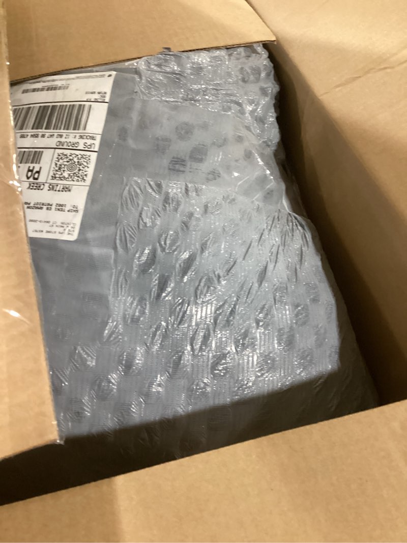 Condition photo showing As Is for Kate Spade New York Scalloped Edge 2-Piece Twin Quilt Bedding Set, 100% Cotton Reversible Cover, All Season Warmth Bedding, Machine Washable, Navy Scalloped Edge Twin Navy