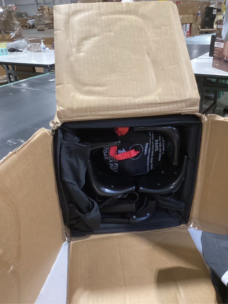 Condition photo showing Good Condition for Graco® Pack 'n Play® Simple Solutions™ Playard, Cam