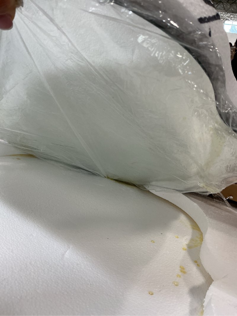 https://lotting-media.assets.bidfta.com/lotting_af9626be-1ec0-430a-b001-2e25f8a1dad9