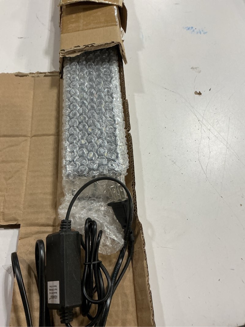 Condition photo showing Good Condition for aquaneat led aquarium light for 36 to 44 inch fish tank, auto on off with timer, full spectrum,adjustable brightness, daylight moonlight mode, for fresh water low-to-mid light plants 36"-44"