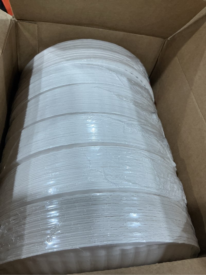 Condition photo showing New/Like New for green label 9" green label economy paper plates, microwave safe, 9" diameter, white, paper body, 100/bag, 12 / carton